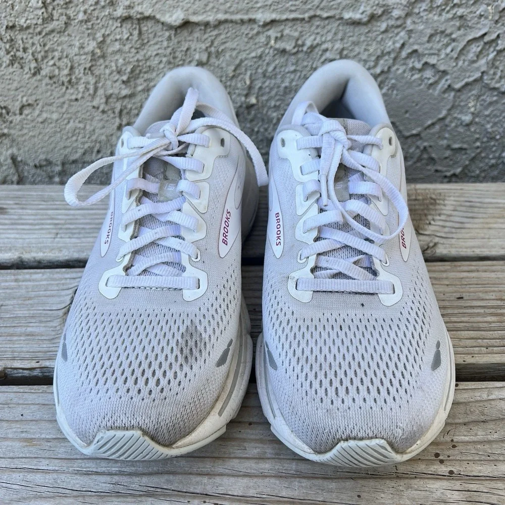 Brooks Shoes‎ Women Size 9 Ghost 15 Sneakers Multicolor Lace Up Sport